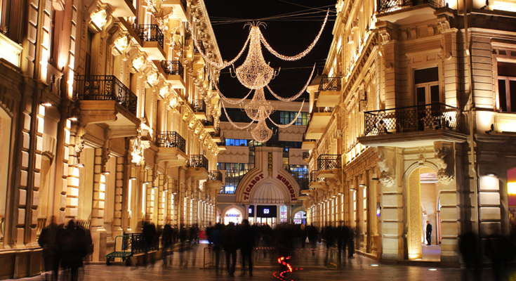 Nizami-Street-in-Night